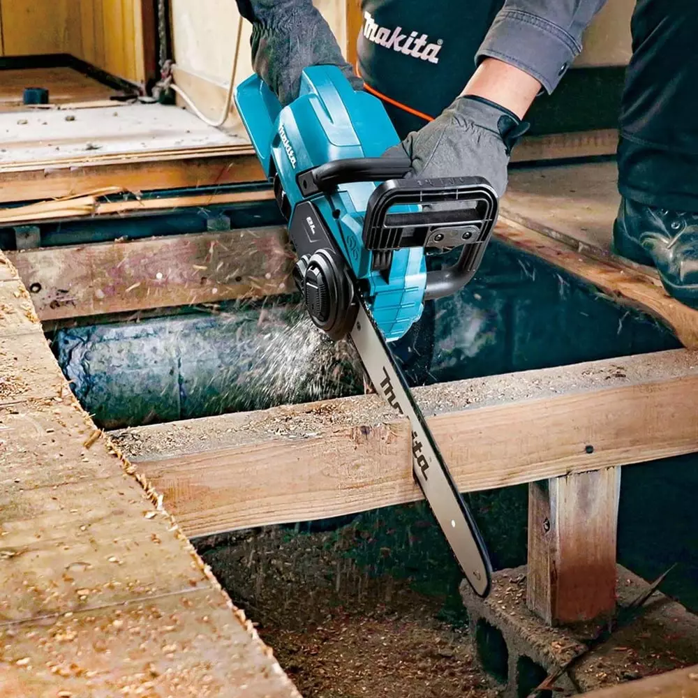 MAKITA DUC307ZX2 18V LXT BRUSHLESS CORDLESS CHAINSAW