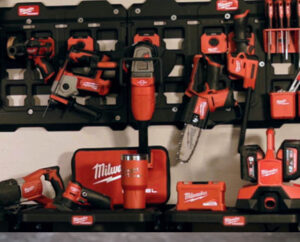 milwaukee mounted packout