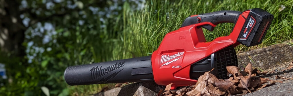 Milwaukee M18 FBL-0 18V FUEL Brushless Blower