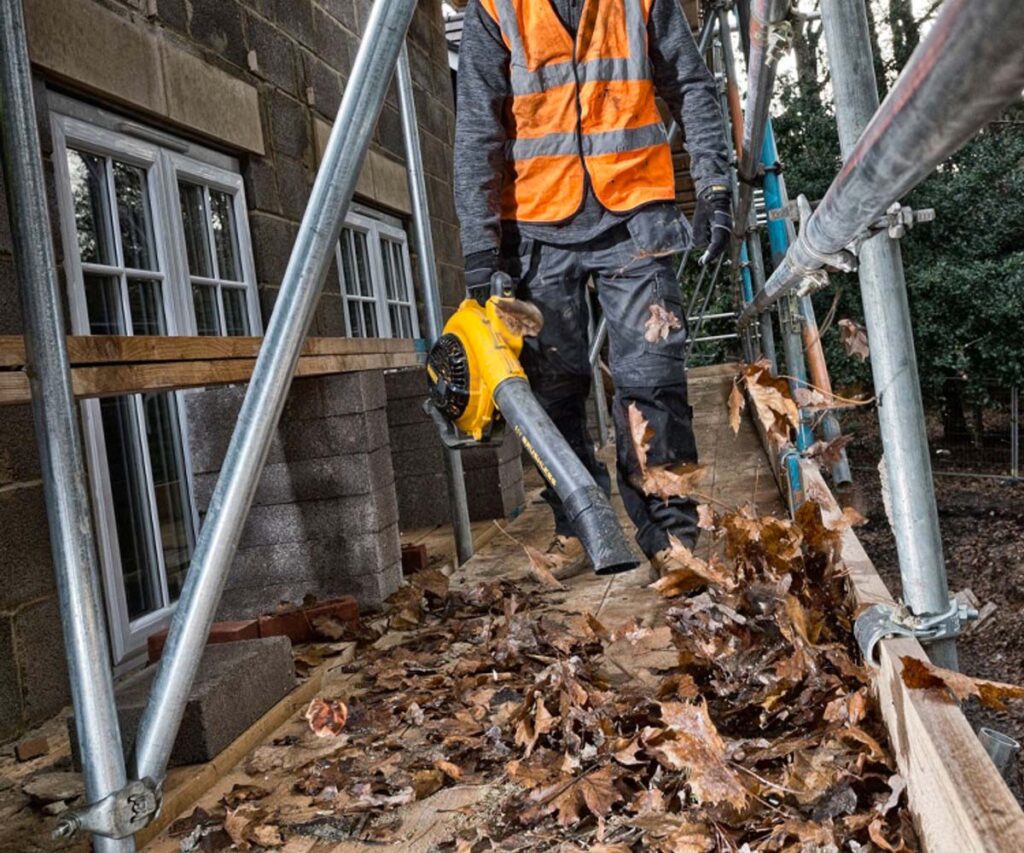 LeaF Blowers